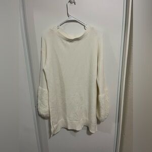 Anthropologie Colma Eyelash Cuff Tunic Sweater M White Long Sleeve Knit Cozy